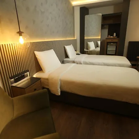 Moja Hotel
